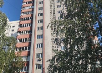 Продается 2-ком. квартира, 66 м2, Татарстан, проспект Победы, 15к1