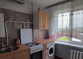 Сдаю в аренду однокомнатную квартиру, 30 м2, Тульская область, Школьная улица, 45