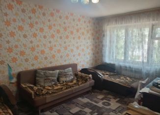 Продам 1-ком. квартиру, 31 м2, Отрадный, улица Гайдара, 60А