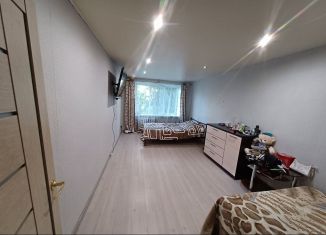 1-ком. квартира на продажу, 302 м2, Балашов, Юбилейная улица, 32