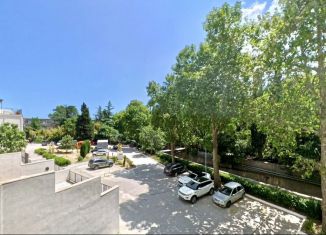 Продаю 3-комнатную квартиру, 91.1 м2, посёлок городского типа Партенит, Прибрежная улица, 7