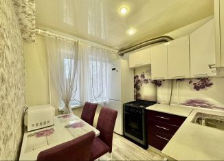 Продам 2-комнатную квартиру, 45 м2, Ульяновская область, улица Станкостроителей, 21