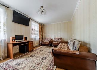 Продажа трехкомнатной квартиры, 77.9 м2, Санкт-Петербург, улица Шаврова, 25к1, муниципальный округ Юнтолово