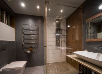 Продажа трехкомнатной квартиры, 109.3 м2, Санкт-Петербург, Учебный переулок, 2, метро Озерки