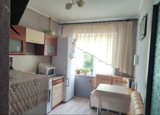 Трехкомнатная квартира в аренду, 74.3 м2, Губкин, 2-я Академическая улица, 36