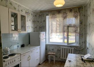 Продаю 2-комнатную квартиру, 51.9 м2, Тобольск, микрорайон 7А, 7А