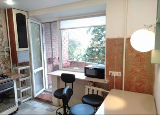 Продаю 1-ком. квартиру, 36.5 м2, Кронштадт, улица Зосимова, 4