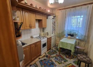 Продам 3-ком. квартиру, 60.3 м2, Тутаев, улица Моторостроителей, 61