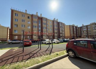 Сдача в аренду 1-комнатной квартиры, 45.7 м2, Ярославль, улица Александра Додонова, 6к3, ЖК Норские Резиденции