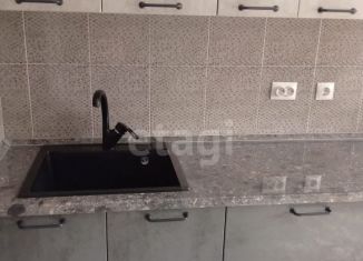 Продается 4-комнатная квартира, 74 м2, Шебекино, Железнодорожная улица, 9