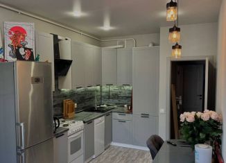 Продам 1-ком. квартиру, 43 м2, деревня Сухарево, улица Пацейко, 7