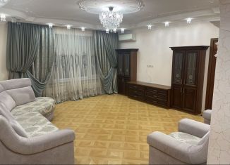 Сдача в аренду двухкомнатной квартиры, 100 м2, Сочи, улица Просвещения, 84, микрорайон Центральный