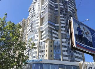 Продам 3-ком. квартиру, 83 м2, Архангельская область, Воскресенская улица, 59