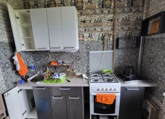 Продается однокомнатная квартира, 35 м2, Псковская область, Октябрьская улица, 11