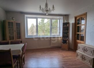 3-комнатная квартира на продажу, 58 м2, Озёрск, улица Семёнова, 11