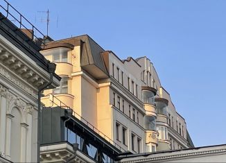 Продаю четырехкомнатную квартиру, 154.6 м2, Москва, Тверской бульвар, 16с5