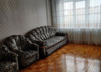 Сдам в аренду 4-ком. квартиру, 85 м2, Чебоксары, улица Лебедева, 9