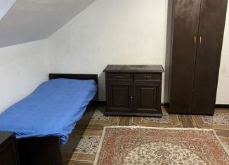 Сдаю в аренду комнату, 30 м2, Махачкала, 6-я Источная улица, 54