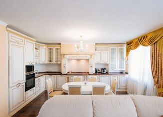 Продажа трехкомнатной квартиры, 97 м2, Ростов-на-Дону, бульвар Комарова, 12/1