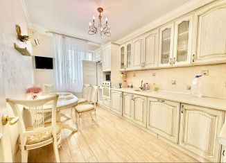 Продаю трехкомнатную квартиру, 72 м2, Сочи, Туапсинская улица, 2Б, микрорайон Завокзальный