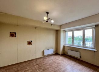 Продам 4-ком. квартиру, 71.9 м2, Москва, Братская улица, 17к2