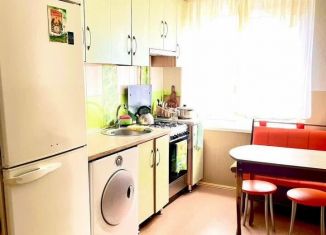 Продажа 4-комнатной квартиры, 61.6 м2, Златоуст, 3-й микрорайон проспекта имени Ю.А. Гагарина, 29
