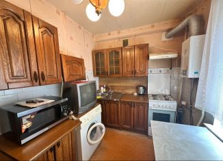 Продается 2-комнатная квартира, 44 м2, Татарстан, улица Хусаина Мавлютова, 16