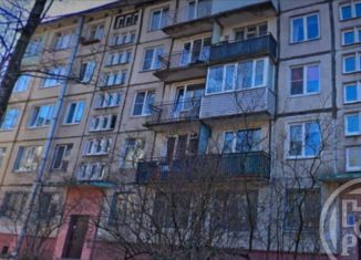 Продам двухкомнатную квартиру, 42 м2, Санкт-Петербург, метро Звёздная, проспект Космонавтов, 80