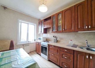 Продается 2-комнатная квартира, 49 м2, Улан-Удэ, проспект Строителей, 52