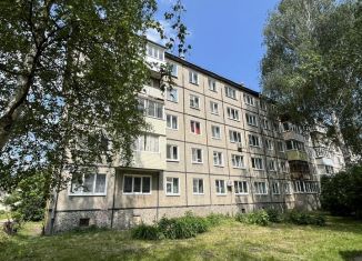 Продается двухкомнатная квартира, 39 м2, Йошкар-Ола, Красноармейская улица, 48Б, микрорайон Комсомольский
