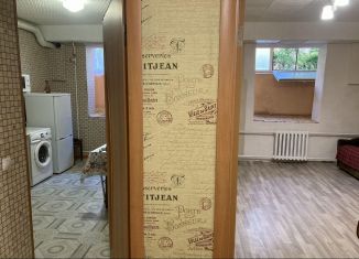 Продается 1-ком. квартира, 43 м2, Ейск, Красная улица, 53/3