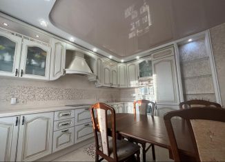 Продам 3-комнатную квартиру, 91 м2, Саратов, Лунная улица, 30А, ЖК Черёмушки