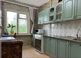 Продам трехкомнатную квартиру, 69.7 м2, Архангельская область, Южная улица, 14
