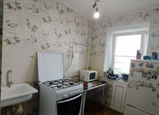 Продам 1-комнатную квартиру, 30 м2, Магнитогорск, улица Советской Армии, 33/1