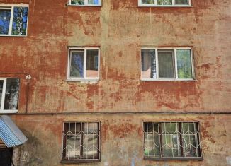 Продажа 1-комнатной квартиры, 35.4 м2, Воткинск, улица Энтузиастов, 7