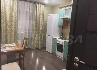 Продажа однокомнатной квартиры, 35 м2, Тюмень, улица Дмитрия Менделеева, 2к2, ЖК Кристалл