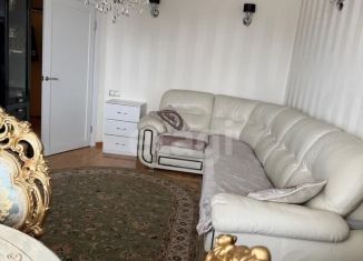 Продам 2-комнатную квартиру, 57.5 м2, Свердловская область, Таёжная улица, 11