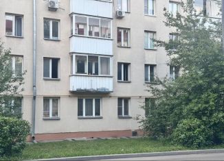 Продажа 3-ком. квартиры, 57 м2, Москва, Аэрофлотская улица, 1/7