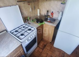 Сдается в аренду 2-комнатная квартира, 42 м2, Тюмень, Текстильная улица, 1