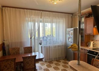 Продажа двухкомнатной квартиры, 68.9 м2, Тюмень, Молодёжная улица, 28, Калининский округ