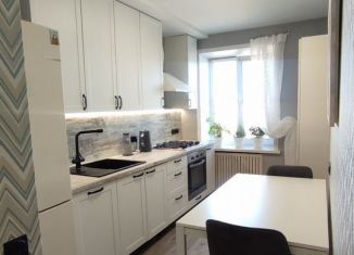 Продажа пятикомнатной квартиры, 49.8 м2, Свердловская область, микрорайон Зелёный Бор-1, 12