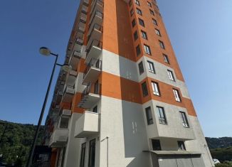 Продаю однокомнатную квартиру, 37 м2, Сочи, улица Искры, 88, ЖК Летний