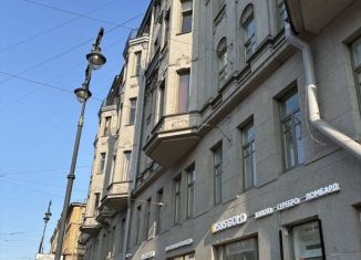 Продается 2-ком. квартира, 120.5 м2, Санкт-Петербург, Кирочная улица, метро Чернышевская