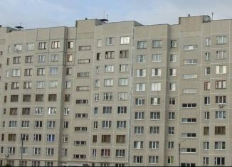 Сдам 1-комнатную квартиру, 35 м2, Чебоксары, бульвар Анатолия Миттова, 2