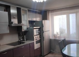 Аренда трехкомнатной квартиры, 78 м2, Москва, улица Гурьянова, 4к1