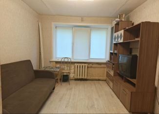 Продаю комнату, 12.7 м2, Смоленск, улица Нахимова, 8