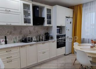 Продам 2-комнатную квартиру, 66.3 м2, Тюмень, Широтная улица, 118