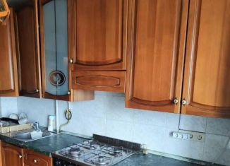 Сдам в аренду 3-комнатную квартиру, 66 м2, Москва, Средняя Переяславская улица, 2
