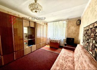 Продажа 1-комнатной квартиры, 33 м2, Ставрополь, микрорайон № 6, улица Розы Люксембург, 63