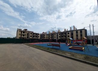 Трехкомнатная квартира на продажу, 103 м2, деревня Полесье